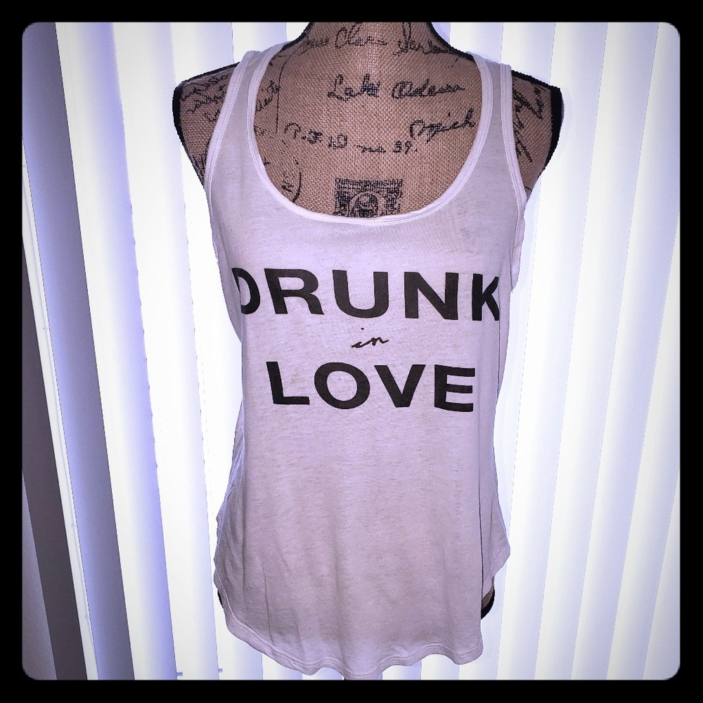 DRUNK IN LOVE White Tank Top 💙 👚🧸